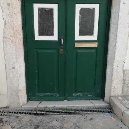 Alfama - Santa Luzia - Fado Museum *